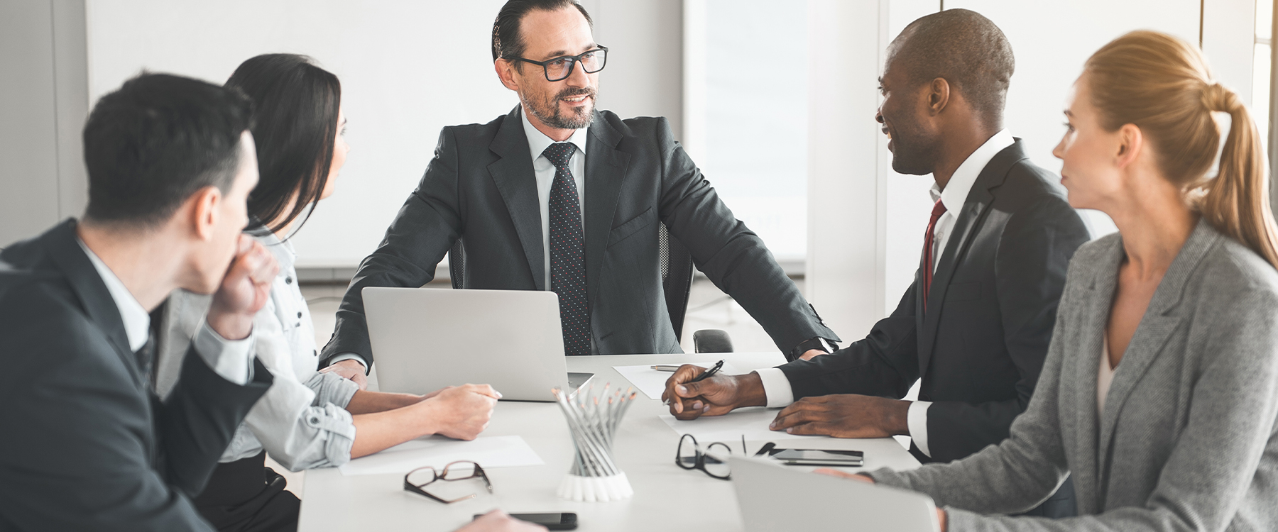 A importância estratégica da negociação comercial em clínicas de radiologia e diagnóstico por imagem no cenário atual